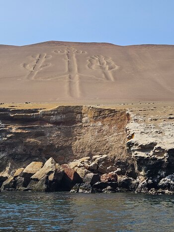 El Candelabro de Paracas (Mariel