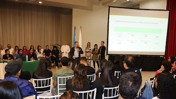Honduras: Sin acuerdo Salud y médicos, continúan las asambleas