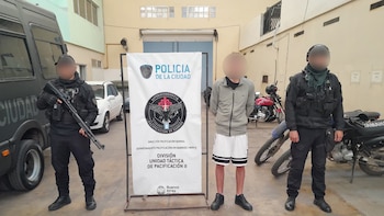 El gobierno porteño lanzó un megaoperativo en todas las villas de la Ciudad de Buenos Aires: droga, armas y narcos detenidos
