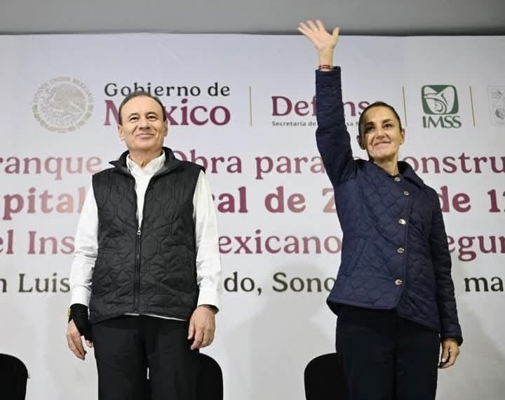 La presidenta de México y el gobernador de Sonora colocaron la primera piedra sobre la construcción de un nuevo hospital en el estado. Foto: (Facebook) Alfonso Durazo Montaño