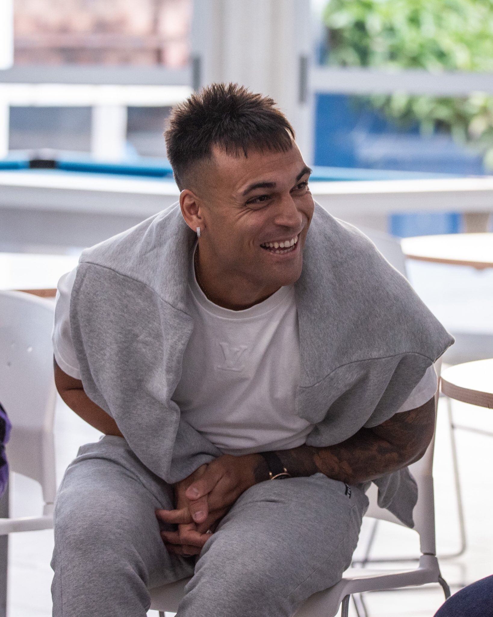 Lautaro Martínez dio una charla con los juveniles de Racing en la Casa Tita (@RacingClub)