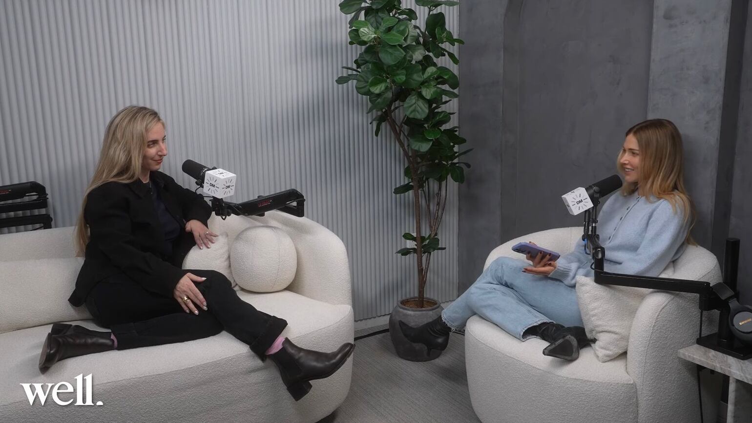 Elegir un corte de cabello en base a la edad es un mito, recalcó Roszak (Captura de viideo: YouTube/@WellwithArielleLorre)