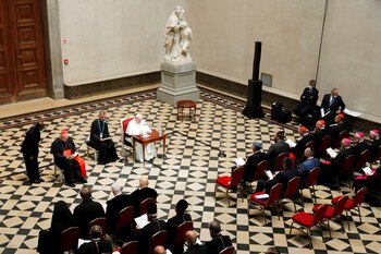 El Papa Francisco habla durante