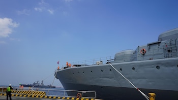 Rusia realiza maniobras militares en el mar de Japón en pleno aumento de la tensión