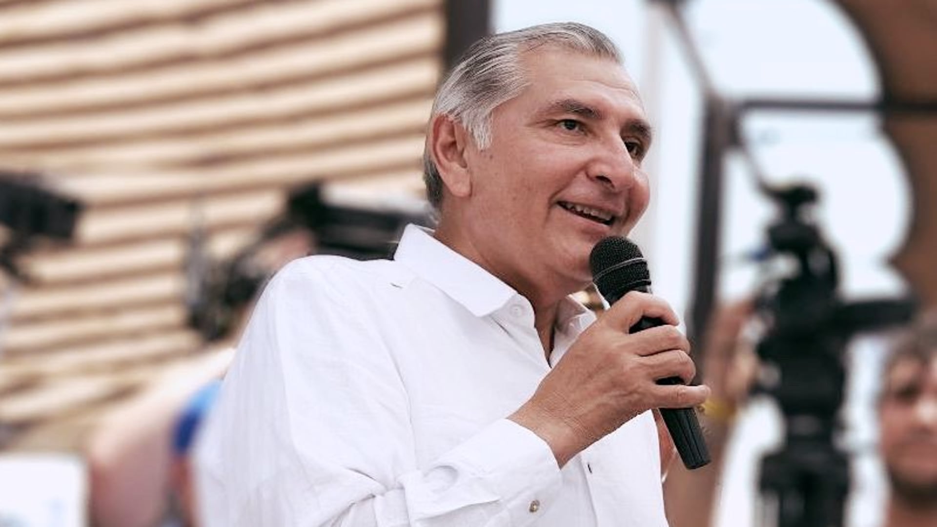 La noticia sobre la salud de Adán Augusto López Hernández surgió entre especulaciones y sin declaraciones de sus representantes, mientras se señalan factores legales y presiones políticas recientes en su entorno. Foto: Twitter, @adan_augusto