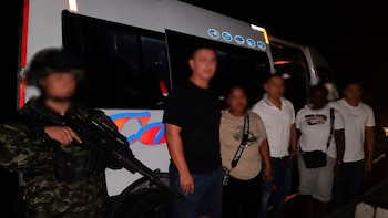 Frustran el secuestro de cinco viajeros en el corredor de la vía Panamericana: fueron abandonados en la carretera