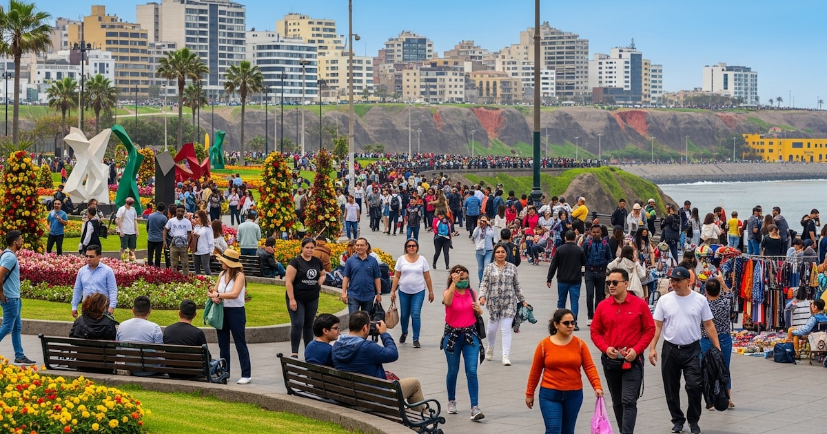 Hay M s Turistas En Miraflores Que Machu Picchu O El Centro De Lima hay-m-s-turistas-en-miraflores-que-machu-picchu-o-el-centro-de-lima