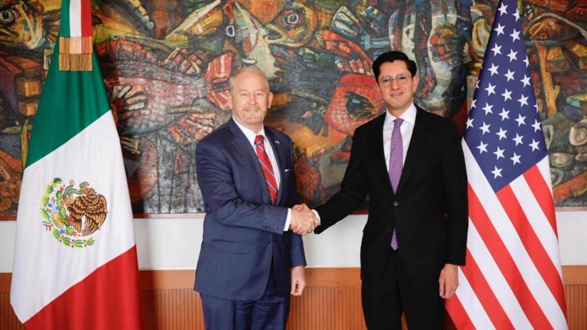 Roberto Velasco se reunió con Ronald Johnson, embajador de EEUU, tras ser nombrado canciller: estos son los temas que trataron