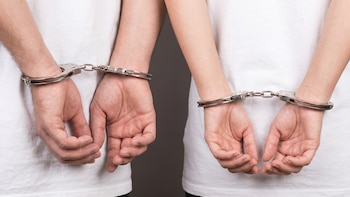 El Salvador: Condenan a madre y padrastro por homicidio de un menor de dos años