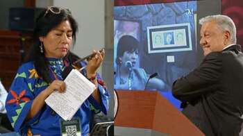 AMLO y la periodista dan