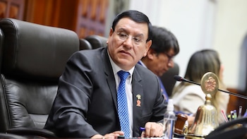 Alejandro Soto preside la Mesa