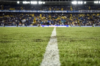 Pese a que el partido estaba estipulado para el 13 de octubre de 2026 entre Millonarios y Once Caldas, el estado de la cancha de El Campín forzó al aplazamiento del juego -crédito Cristian Bayona/Colprensa