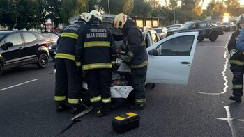 Bomberos de la Ciudad trabajando