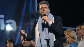 Ganador principal. Sergio Massa festeja