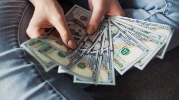 El dólar recién podría tener