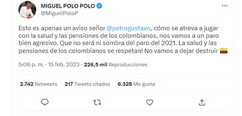 El representante amenazó con que