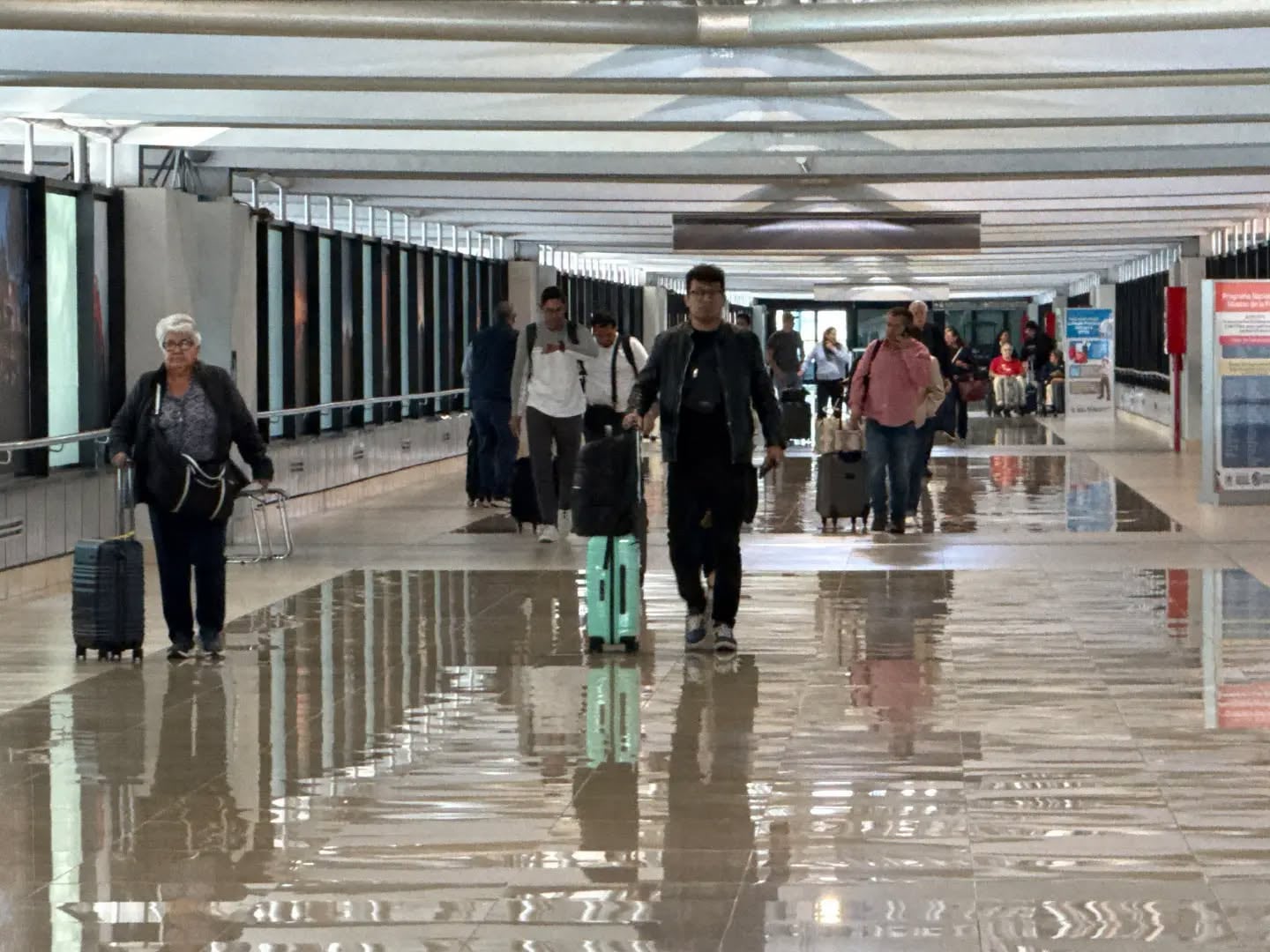 El Instituto Guatemalteco de Turismo recomienda anticipar los traslados al Aeropuerto La Aurora por desvíos desde el 2 de noviembre