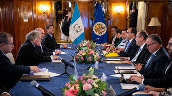 Guatemala inició la transición presidencial