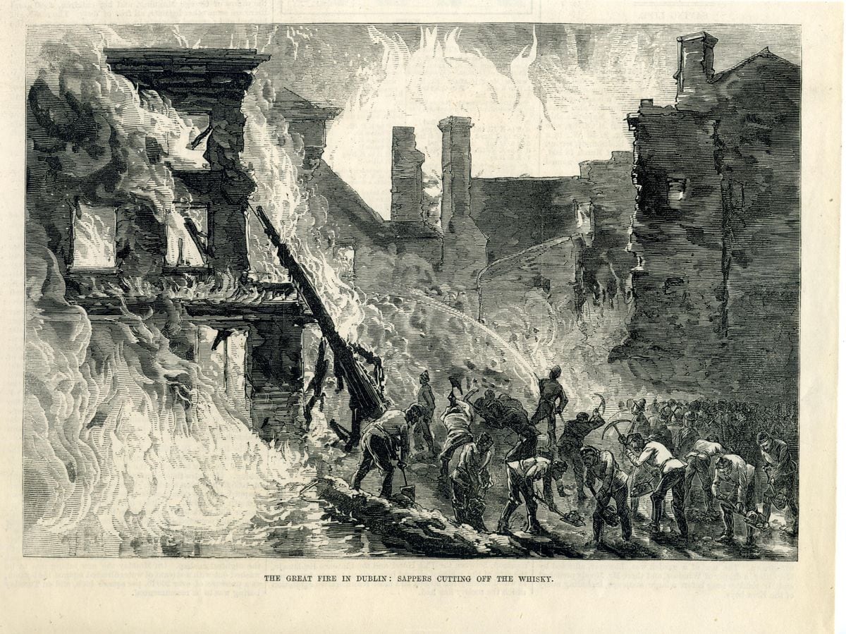 El incendio de whisky de Dublin reveló el riesgo de almacenar grandes cantidades de alcohol en barrios densamente poblados y con construcciones frágiles