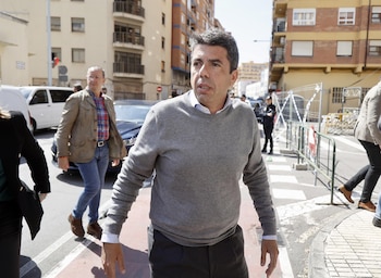 Imagen R675BIU6BZE3DPMCOMOZTUKVLY