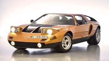 Carrocería de compuestos de fibra