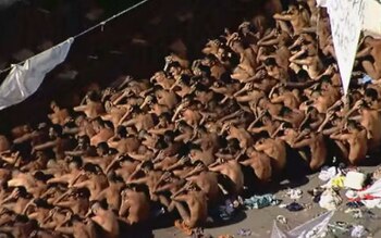 Un motín estalló en la