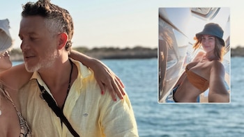 Stephanie Cayo pasa sus primeras vacaciones con los cuatro hijos de Alejandro Sanz a bordo de un yate en Mallorca