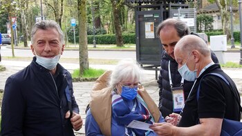 Mauricio Macri junto a parte