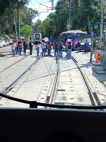 Avance en tiempo real de las diversas líneas del transporte público capitalino.