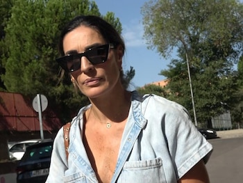 08/09/2026 Verónica Hidalgo.
El pasado 2 de septiembre la revista 'Semana' revelaba en exclusiva que el marido de la modelo Verónica Hidalgo, Juan Andrés González Santos -padre de su única hija, Leandra (1)- se encuentra en prisión preventiva en la cárcel de Estremera VIII (Madrid) desde abril por un presunto delito de pertenencia a organización criminal y blanqueo de capitales a la espera de juicio en el marco de una investigación relacionada con una trama de tráfico de drogas que continúa abierta.
EUROPA ESPAÑA SOCIEDAD