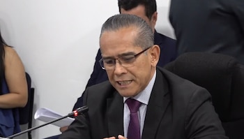 Resultados financieros consolidados muestran impacto de nuevas políticas administrativas en distintos organismos nacionales, según el reporte presentado esta semana ante la comisión legislativa (Captura de pantalla de la transmisión en directo de la comisión)