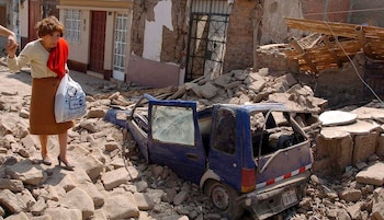 Miles de viviendas colapsaron en