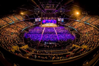 Escenarios bogotanos se preparan para recibir a figuras internacionales, con producciones que integran innovación audiovisual y sonido de alta fidelidad. (Foto: Movistar Arena)