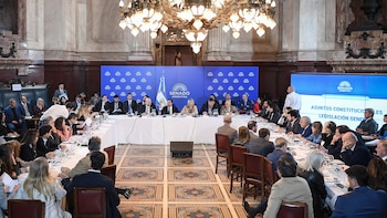 Propiedad privada: sin previsión de dictamen, continuarán hoy las exposiciones en el Senado