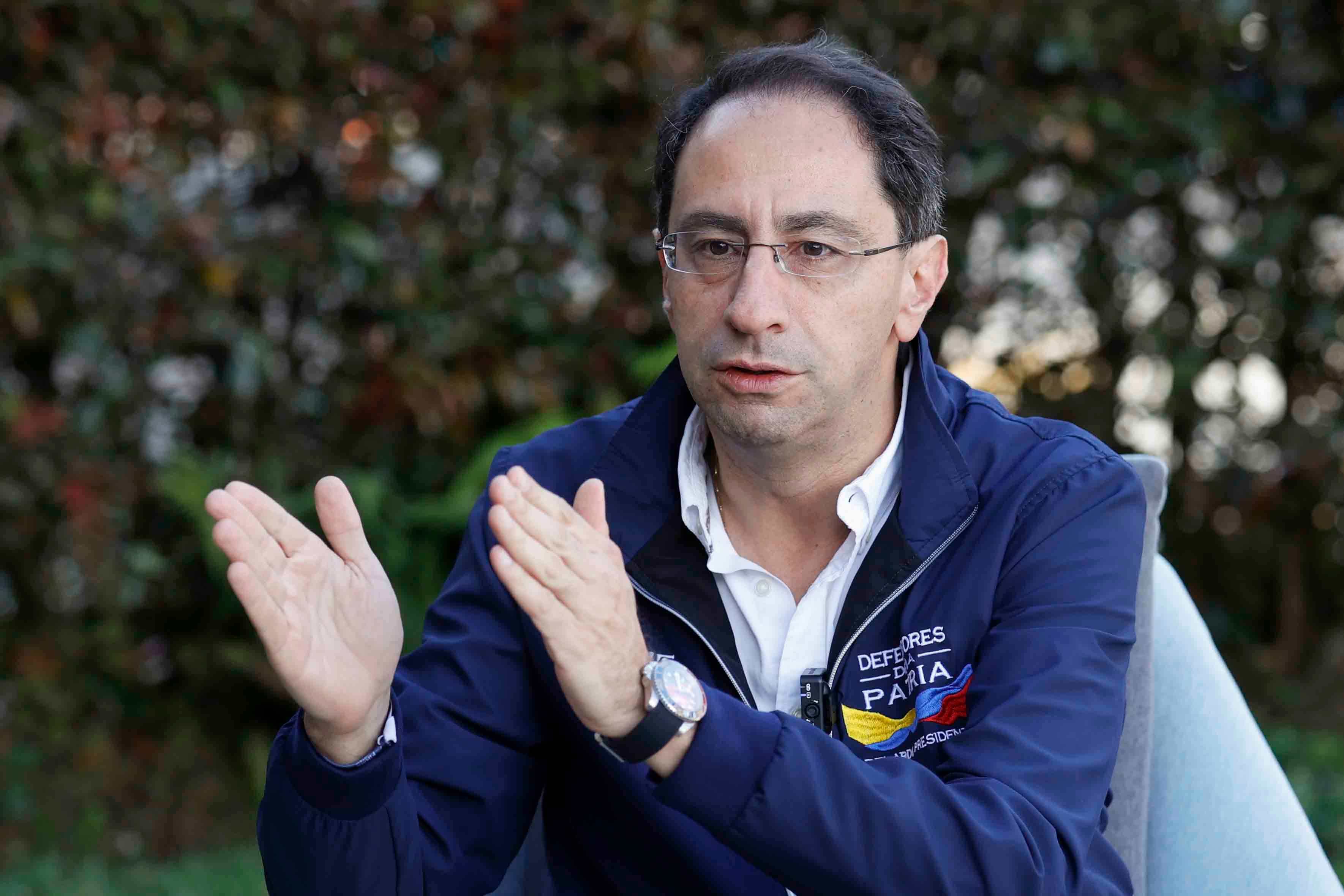 José Manuel Restrepo propuso una campaña nacional para obtener los recursos necesarios para la reconstrucción de la catedral - crédito Mauricio Dueñas/EFE