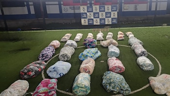 Armada incautó 303 kilos de marihuana y cocaína ocultos entre colchones y costales de arroz en Bahía Solano