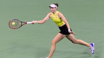(Crónica) Rybakina remata el cambio de poderío ante Sabalenka y reina en Nueva York