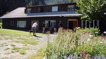 Villa Mascardi: confirman el desalojo