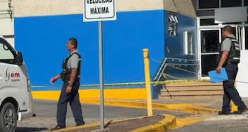 Vista exterior del Hospital La Anexión en Nicoya, escenario del violento ataque armado que encendió las alarmas en el sector salud costarricense (Cortesía: TN7).