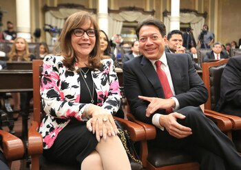 Yeidkol Polevsky, junto a Mario