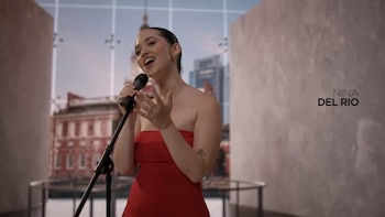 Artistas hispanos cantan el himno de EEUU por el Día de la Independencia