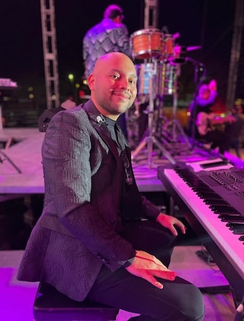 El músico Gerson Leos fallece