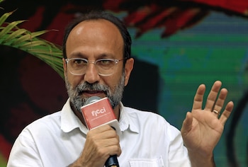 Imagen R7KY23ZGZZAEVLGLV3XO3ER4LQ