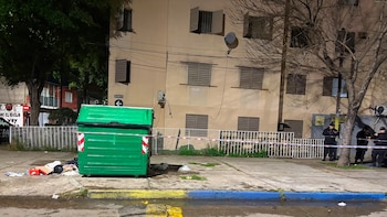Asesinaron de múltiples disparos a un hombre en la zona suroeste de Rosario