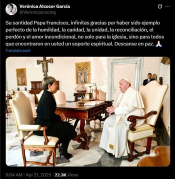 Verónica Alcocer frente al Papa