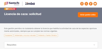 Página web de Santa Fe Provincia con el título Licencia de caza: solicitud y un botón naranja para iniciar la gestión en línea