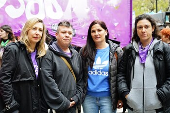 Dirigentes políticos acompañaron la movilización