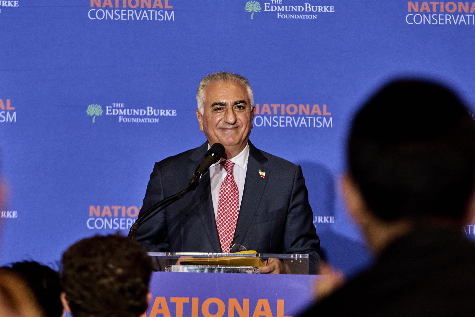 Reza Pahlaví llama a las fuerzas de seguridad iraníes a apoyar las protestas