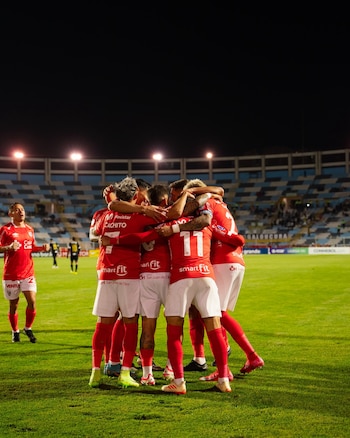 Neri Bandiera suma su sexta anotación en la presente temporada con Cienciano.