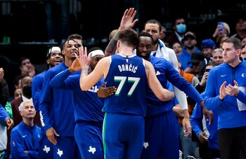 Los compañeros de Doncic, rendidos